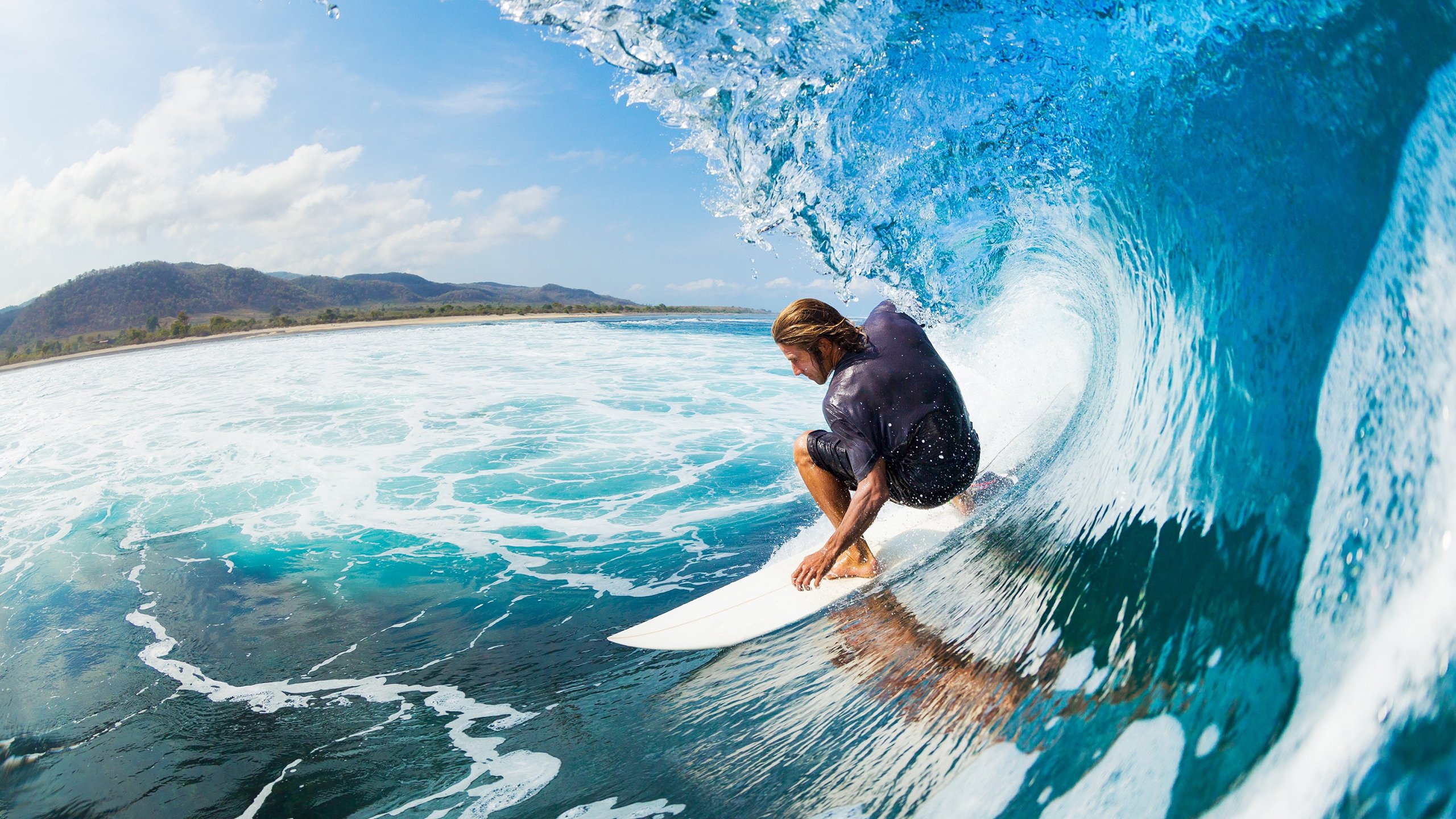 巴尔：他在防守和进攻中的出色表现让全黑队的战术更加多变，巴尔巴训练