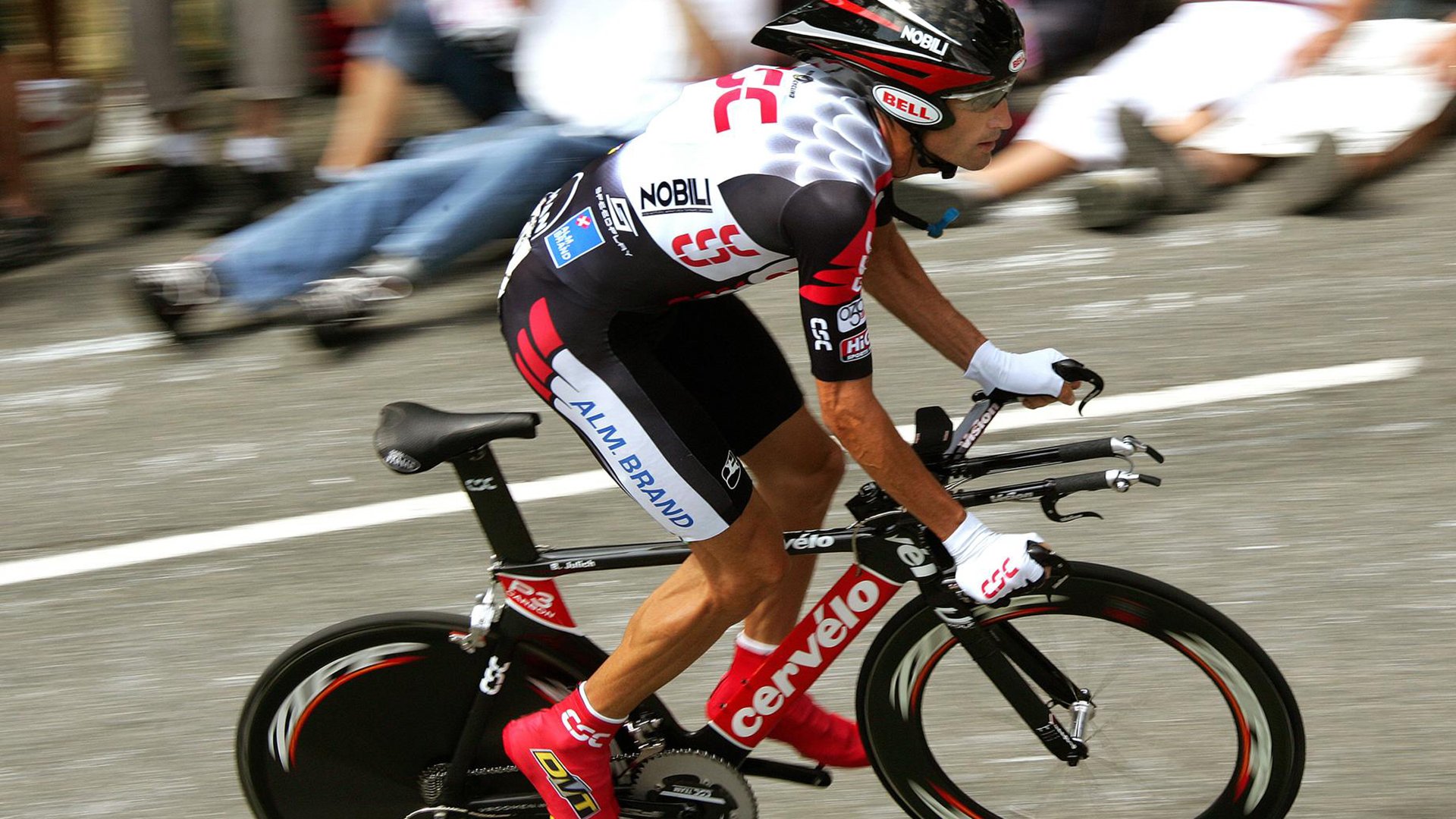 达里尔·基：凭借精准的场上判断，他为全黑队进攻提供了重要保障